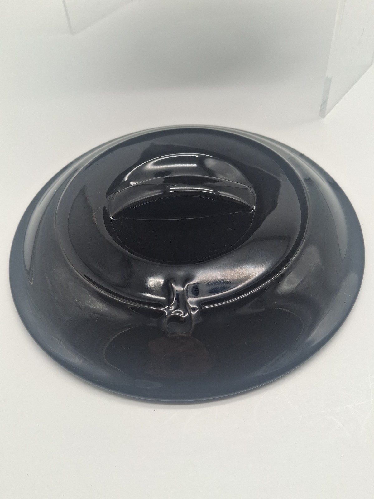Xtrema Sauce Pot 2.5 qt W/Lid Black Ceramic Stovetop Microwave Oven Safe