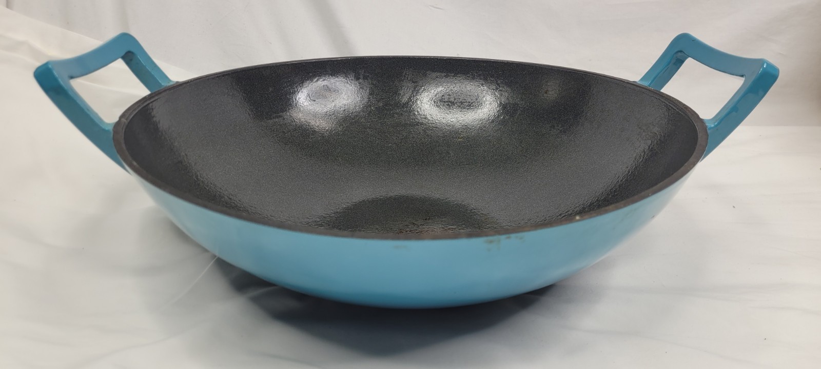 14 Inch Enameled Cast Iron Wok Nonstick Skillet Pan