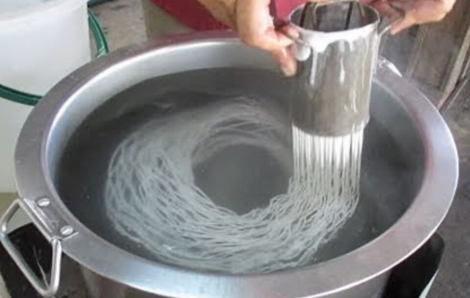 Thai Traditional Maker Rice Noodle Mold Stainless Steel Cookware 4.5 inches