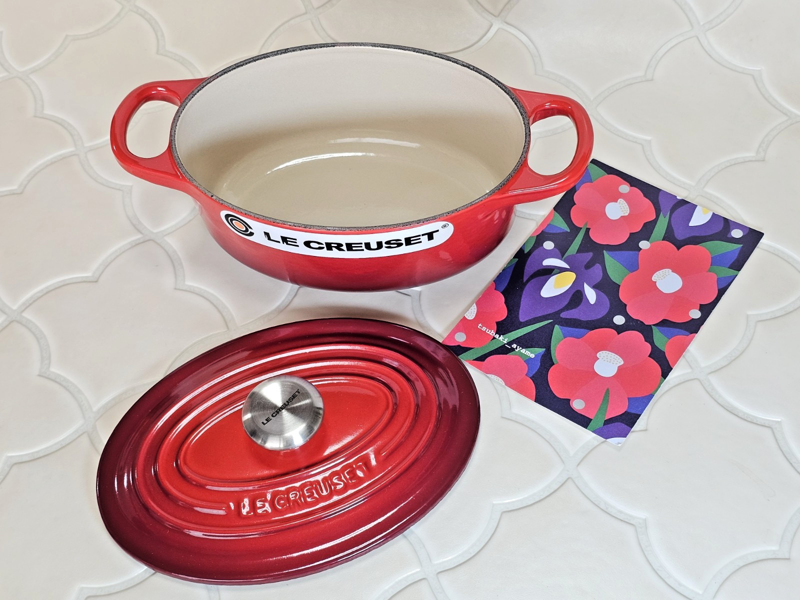 Chipped Lid Le Creuset Signature 1Qt 17cm Oval Dutch Oven Cerise Red Cast Iron