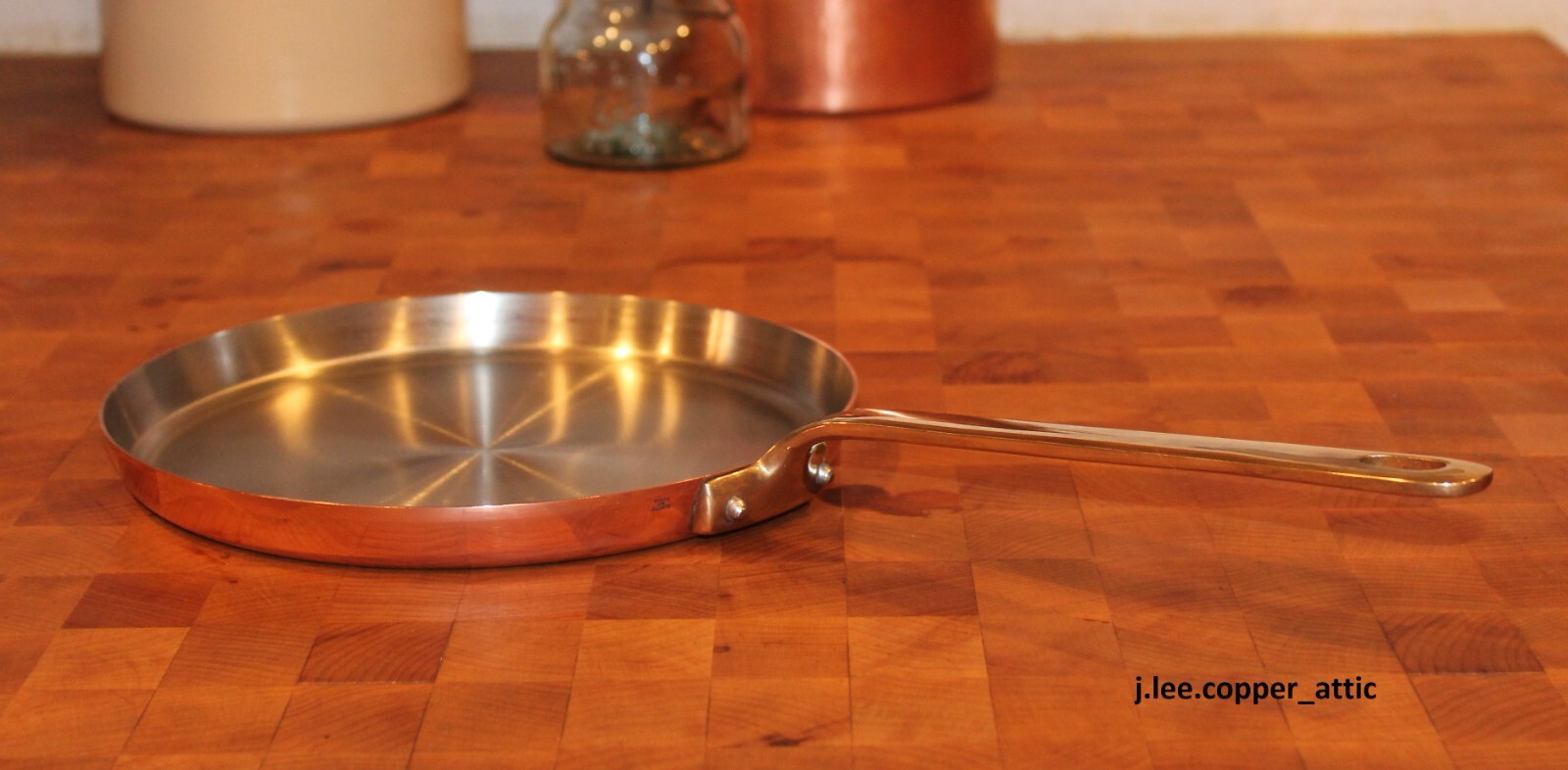 Copper 9-1/2″ Crepe Pan w/ Stainless Steel interior, Made in France