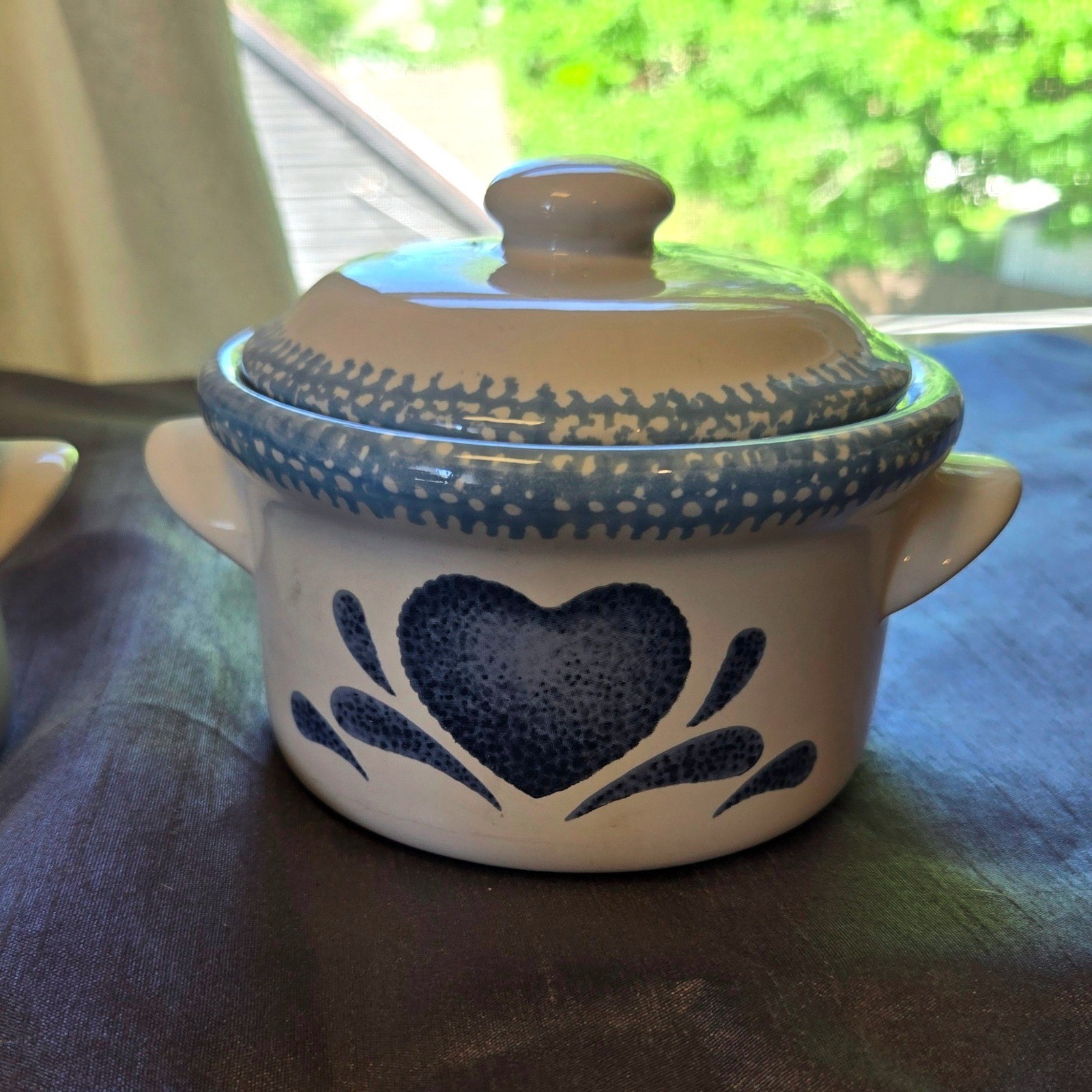 Stoneware Mini Crocks w/ Lids Blue Heart Spongeware Bean Soup Pots Set of 2