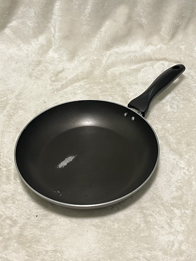 T-fal Tefal 10.25 in Nonstick Round Frying Pan Skillet Black Aluminum