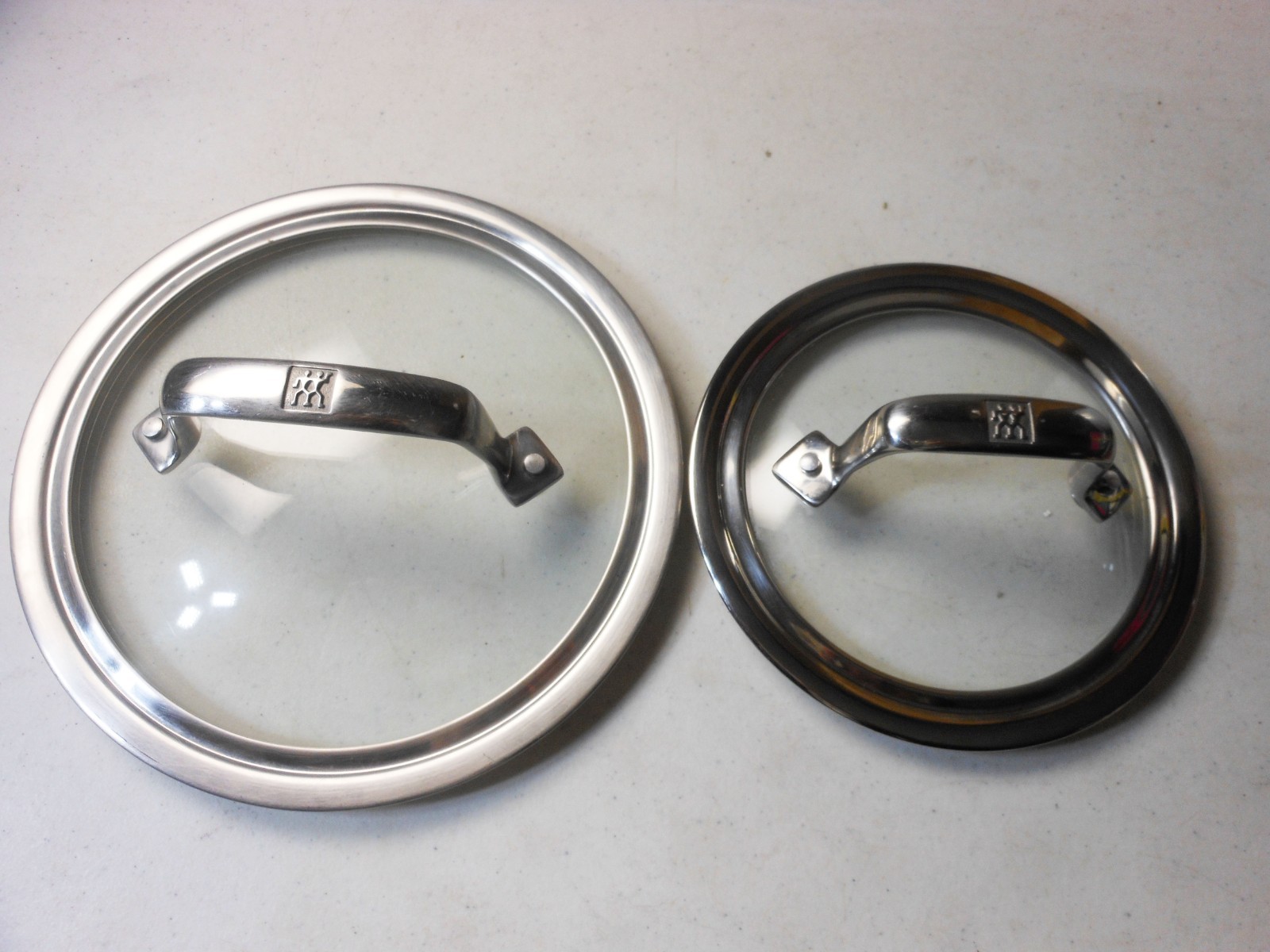 Zwilling J.A. Henckels Pan Lids 1 QT/1L and 2 QT/2L Cook and Look Style