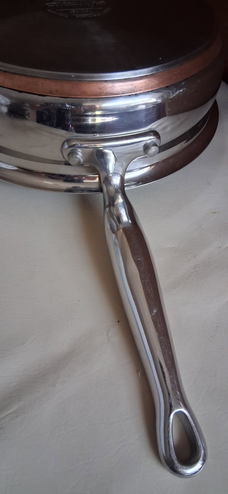 Kirkland Signature Pro Quality Stainless Steel Saute Pan Copper Core 3.5Qt W/Lid