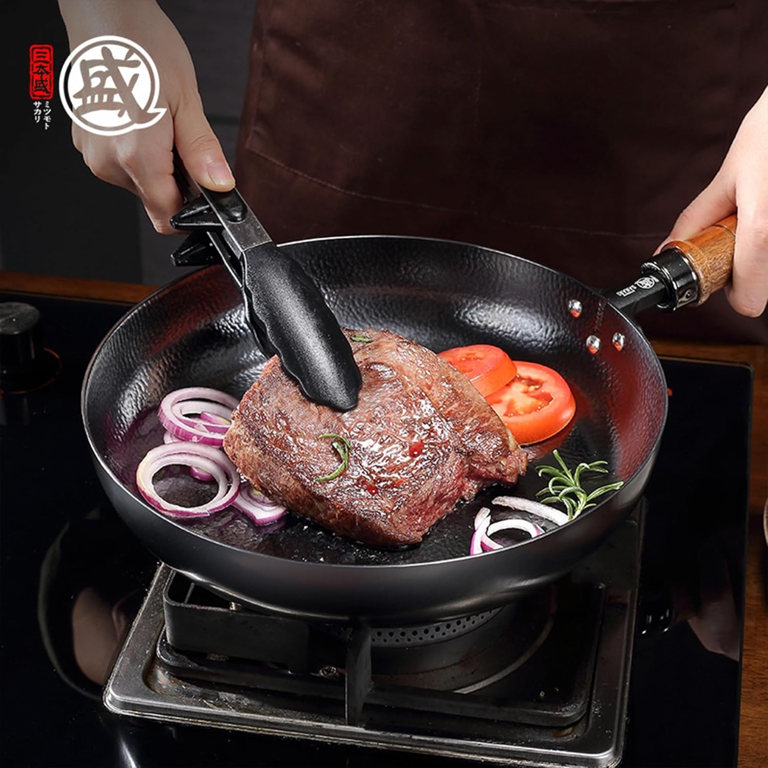 11-Inch Japanese Iron Skillet, Flat Bottom | No synthetic coating, hammered iron