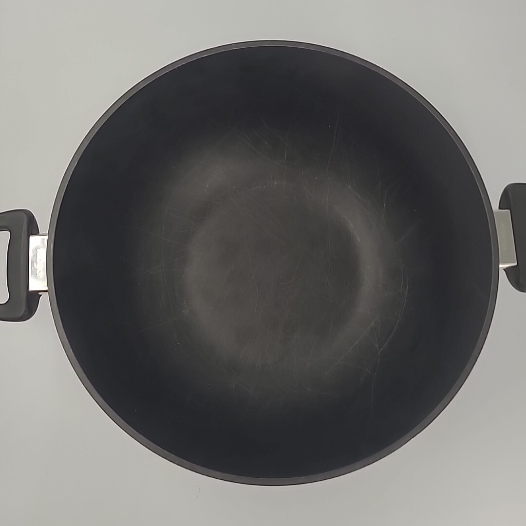 Scanpan 5 QT Anodized Ceramic Titanium Pot H-01 NO Lid