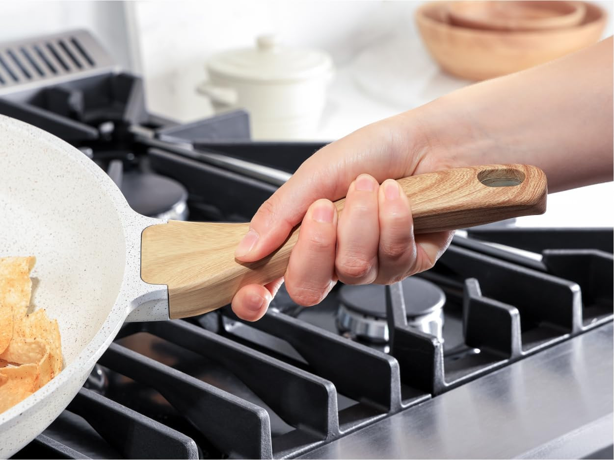 SENSARTE Nonstick Ceramic Frying Pan Skillet, 8-Inch Omelet Pan, Healthy Non Tox