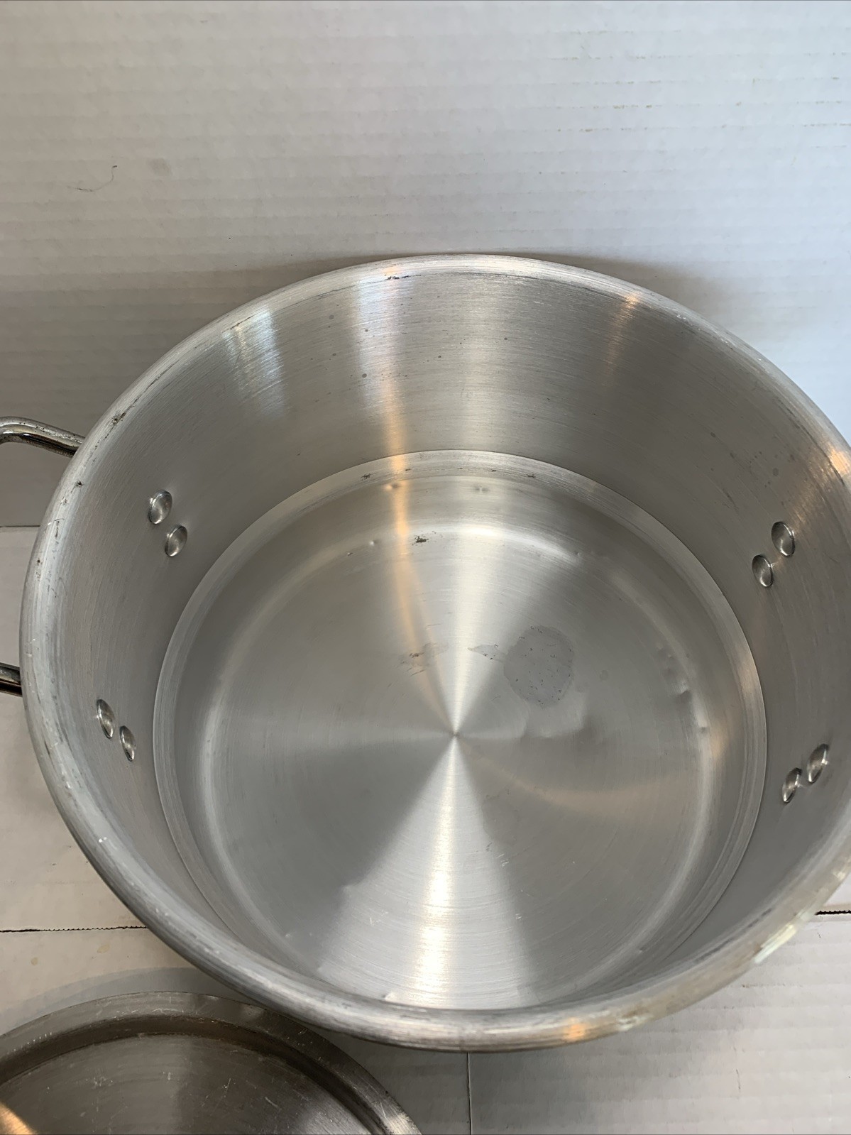 Imusa 10Qt Aluminum Steamer or Stock Pot with Lid & Removable Rack