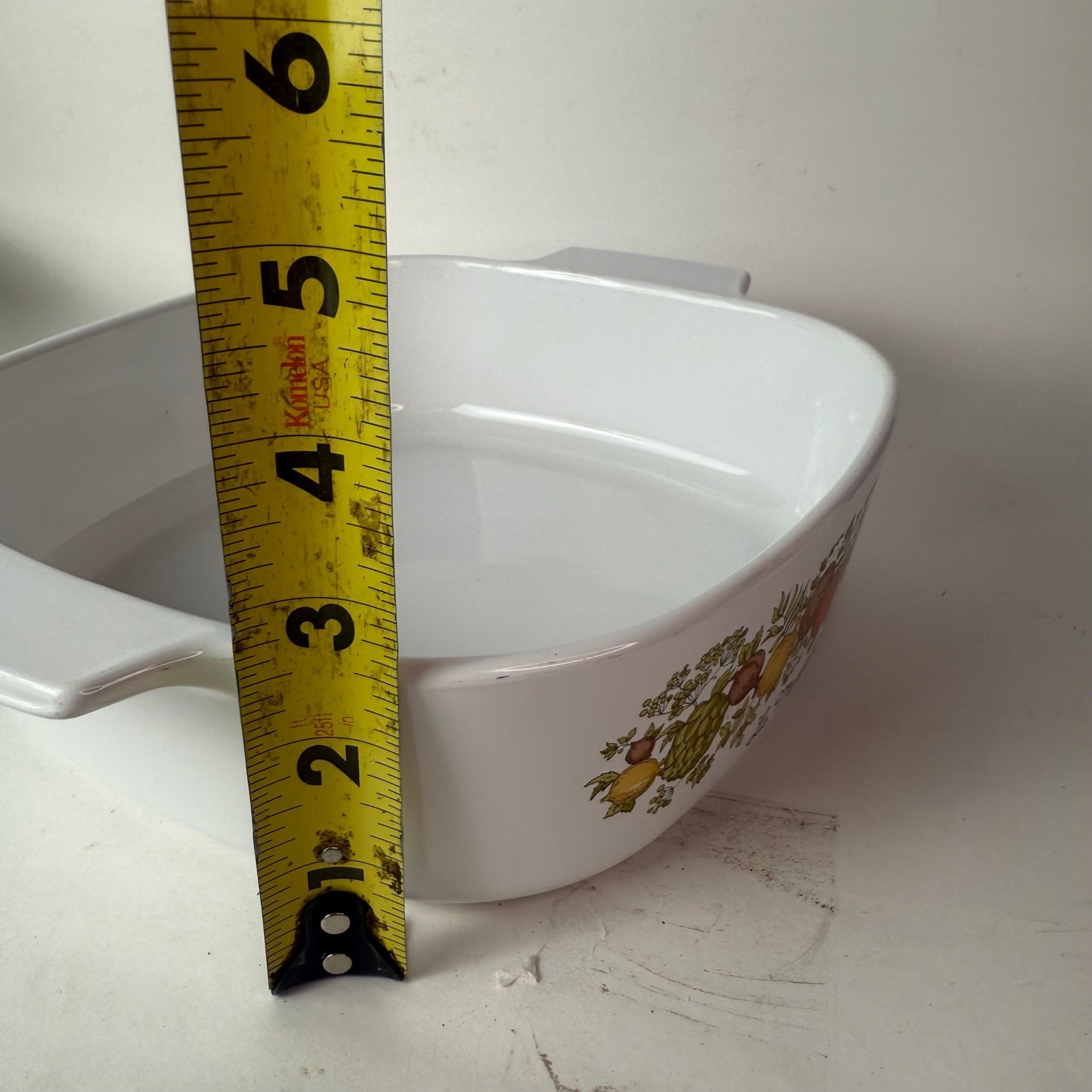 Vintage Corning Ware Spice of Life 2 Liter Casserole Dish A-2-B White Pyroceram