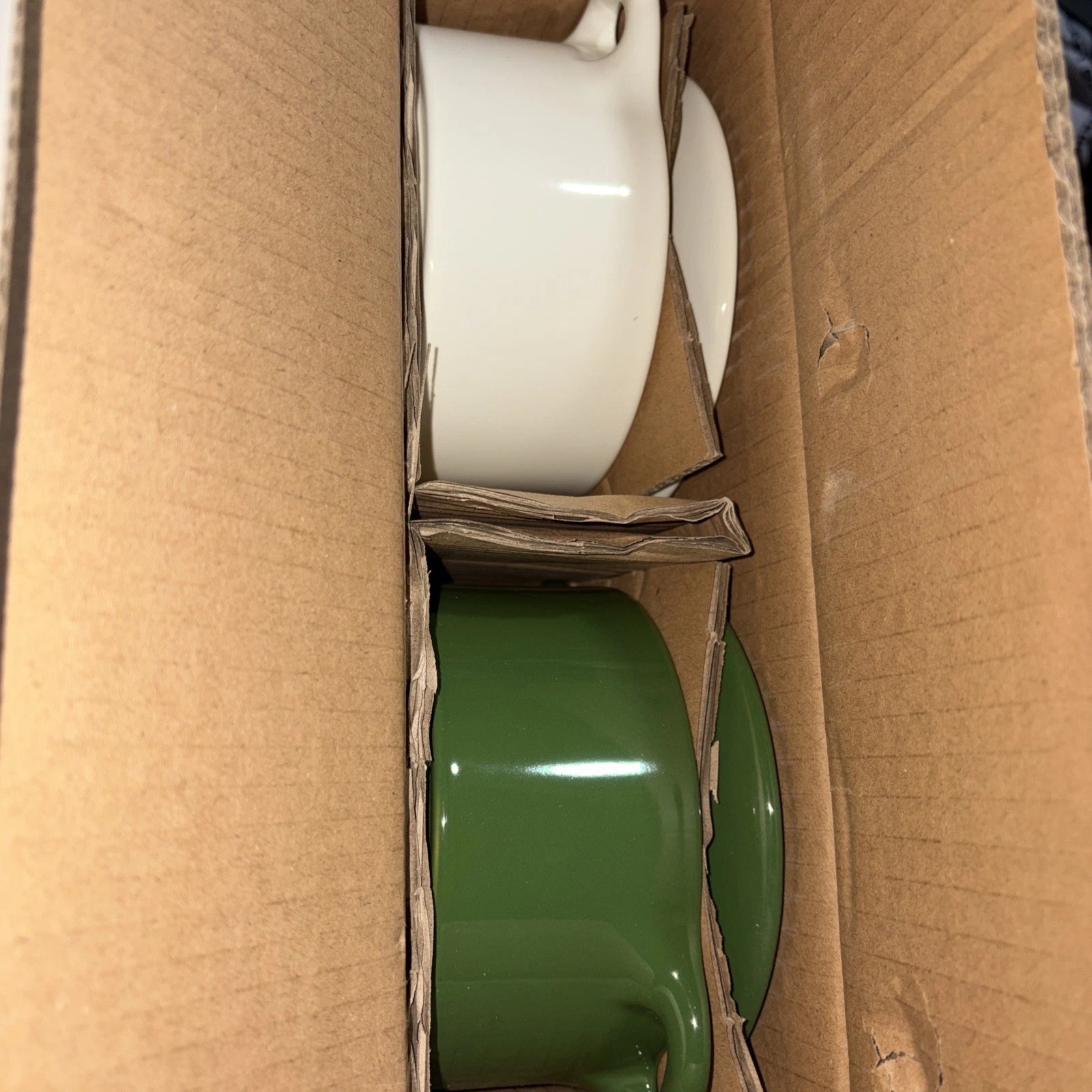 BROCC YOUR BODY Mini Round Ceramic Cocotte Set of 2 Green & White W/Lids NIB