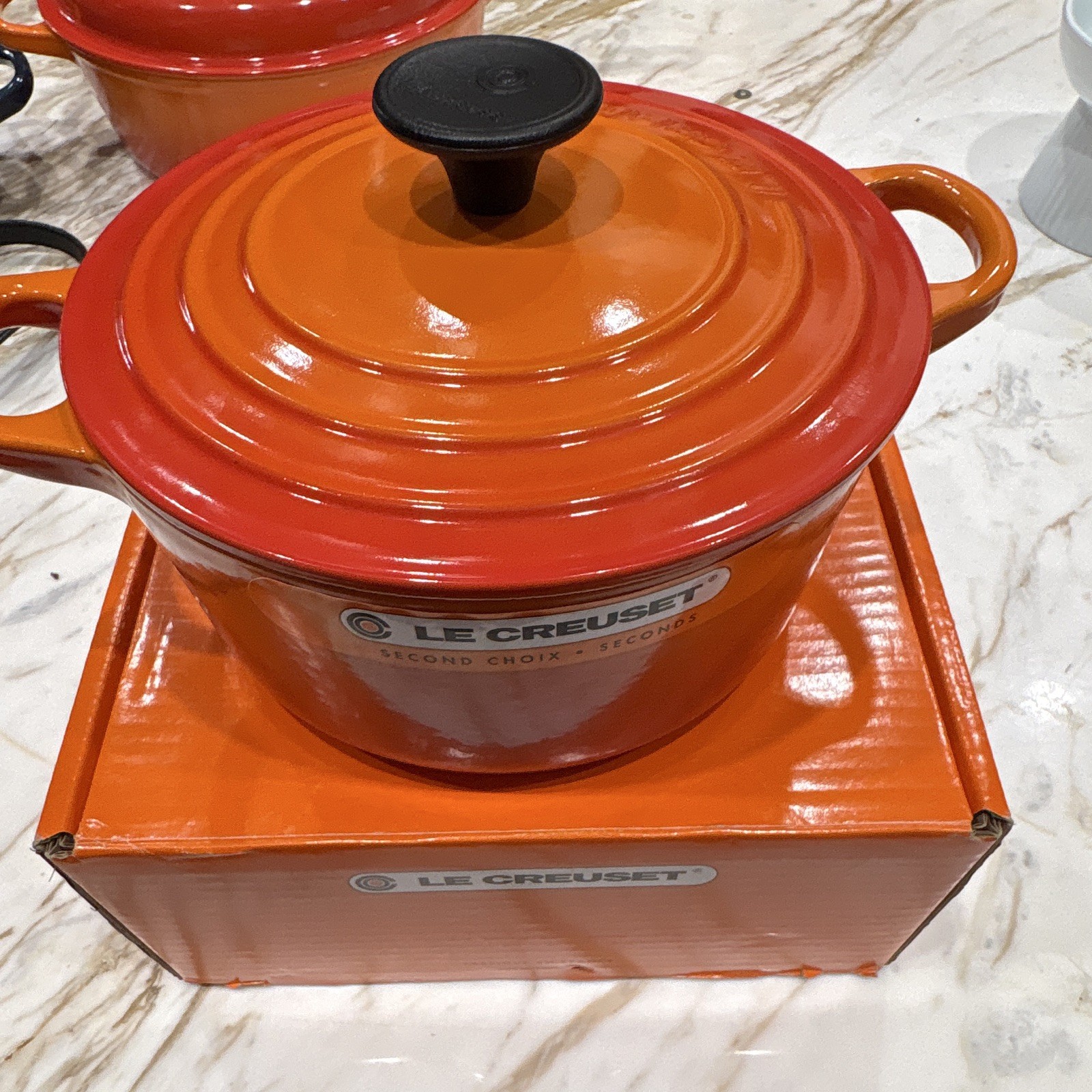 Le Creuset Cocotte Ronde Tradition Cast Iron 2 qt 18 cm Flame w/ Lid