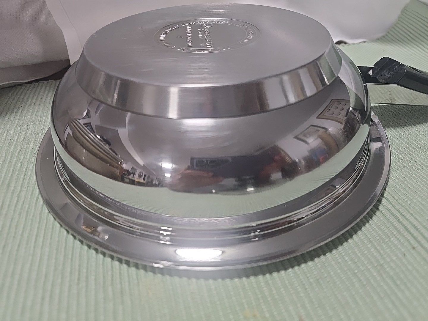 Platinum 24 Element T304 Stainless Skillet 9”