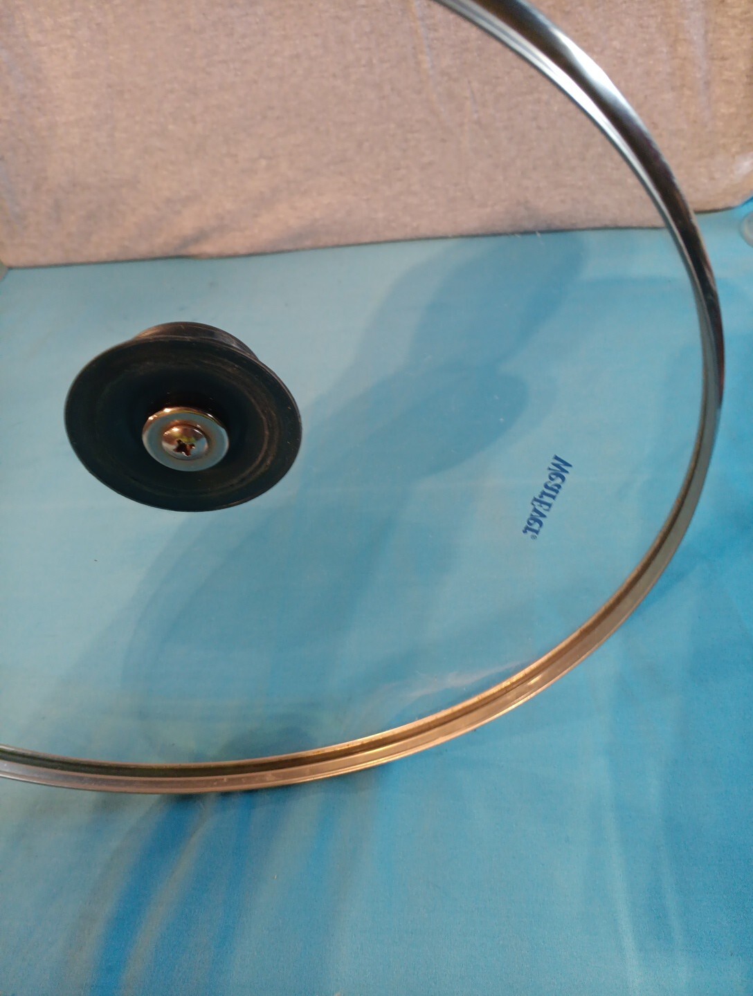 9 3/4″ WearEver Round Pot Lid Replacement