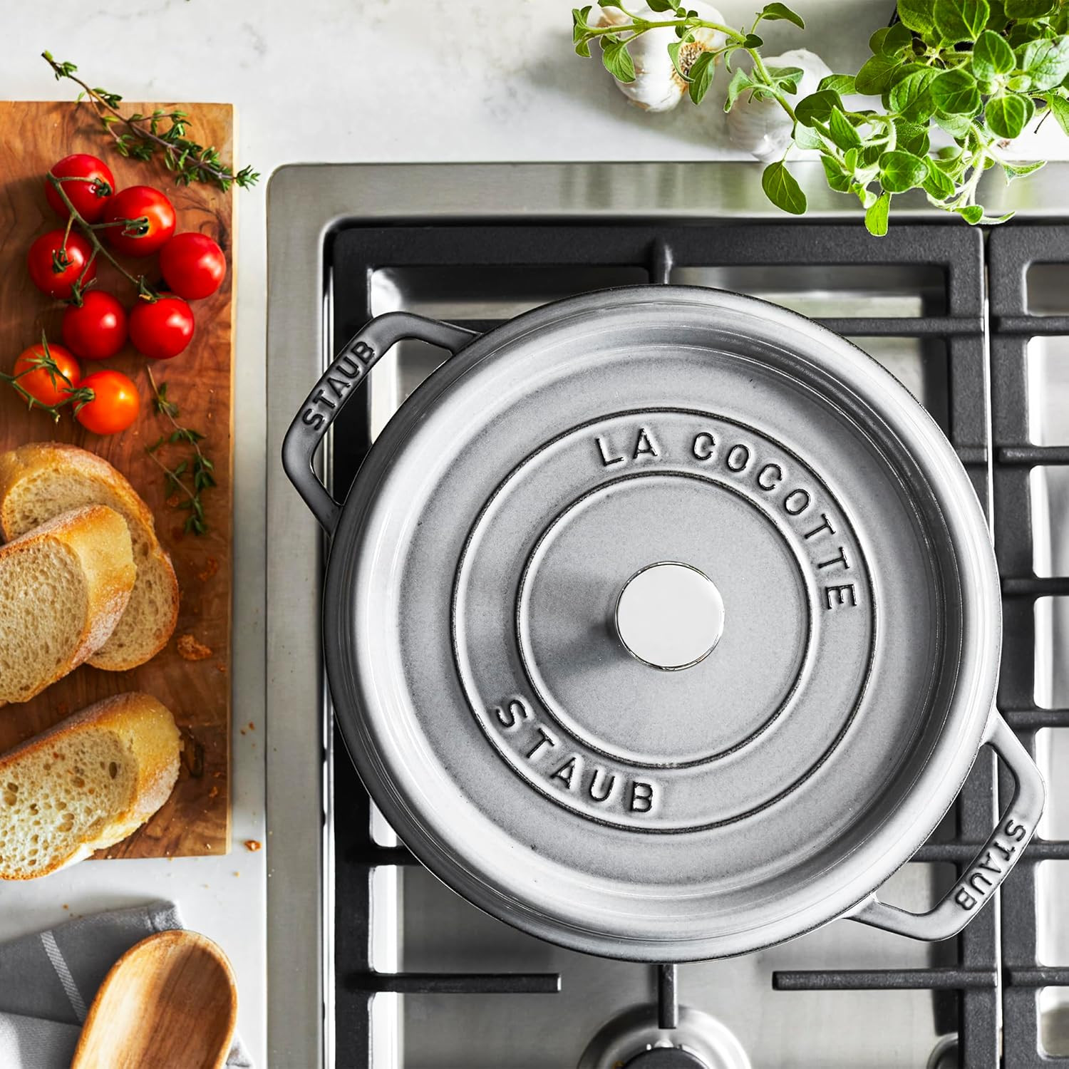 French Cast Iron Dutch Oven, 4-Qt Graphite Grey, Serves 4-6 People