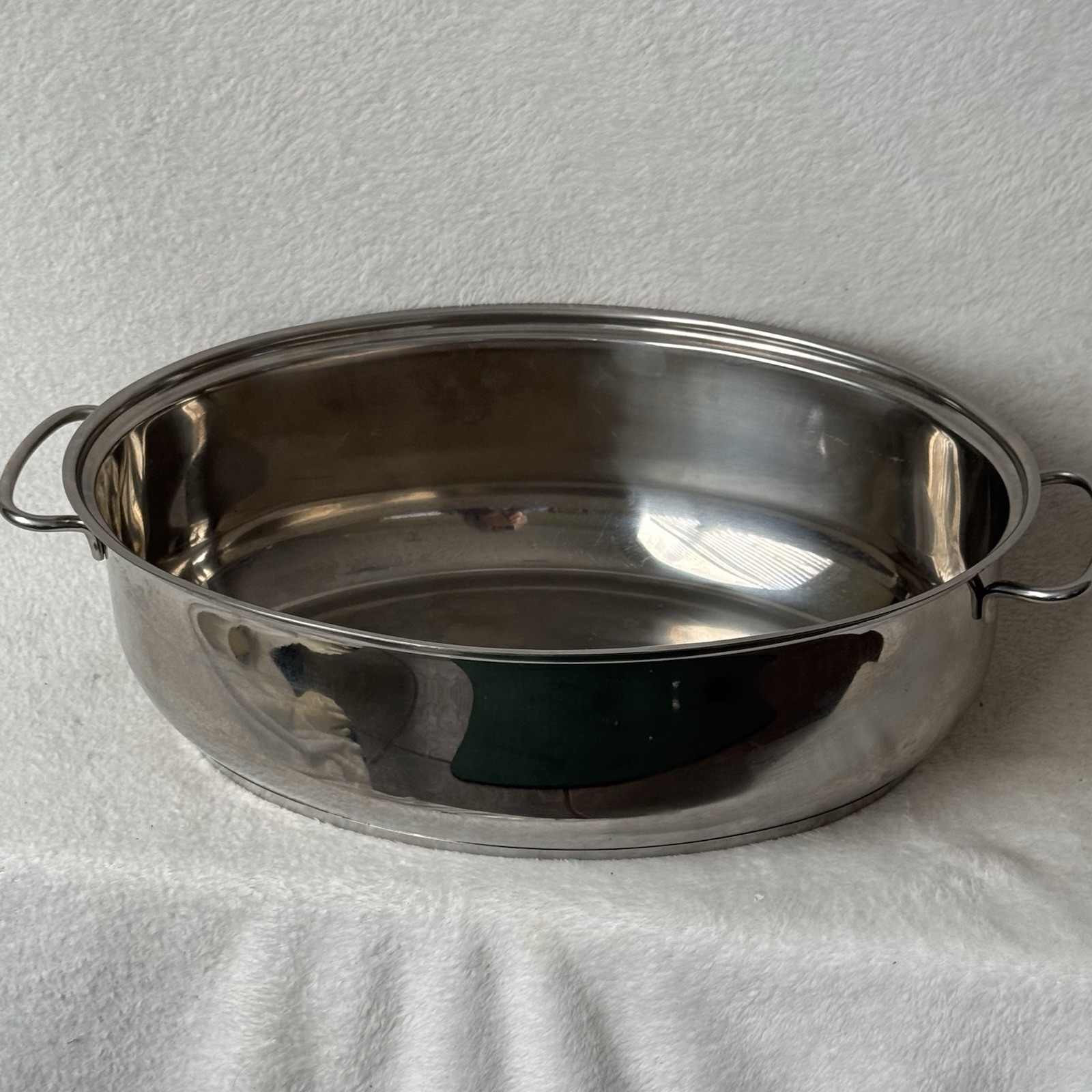 15 Inch Oval Roasting Pot T304 Surgical Stainless Steel Dutch Oven No Lid 15×10