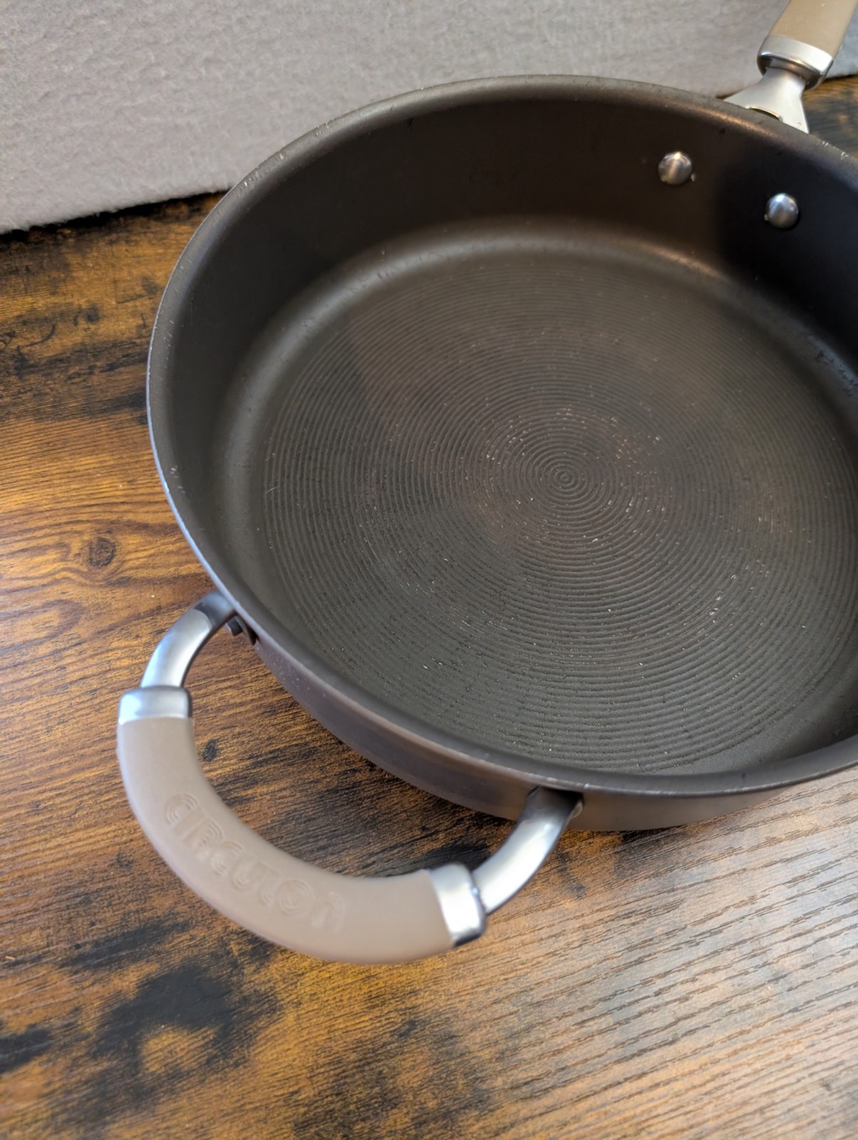 Circulon Premier Professional 5qt/4.7L 3” Tall Frying Pan & Glass Lid 2 Handles