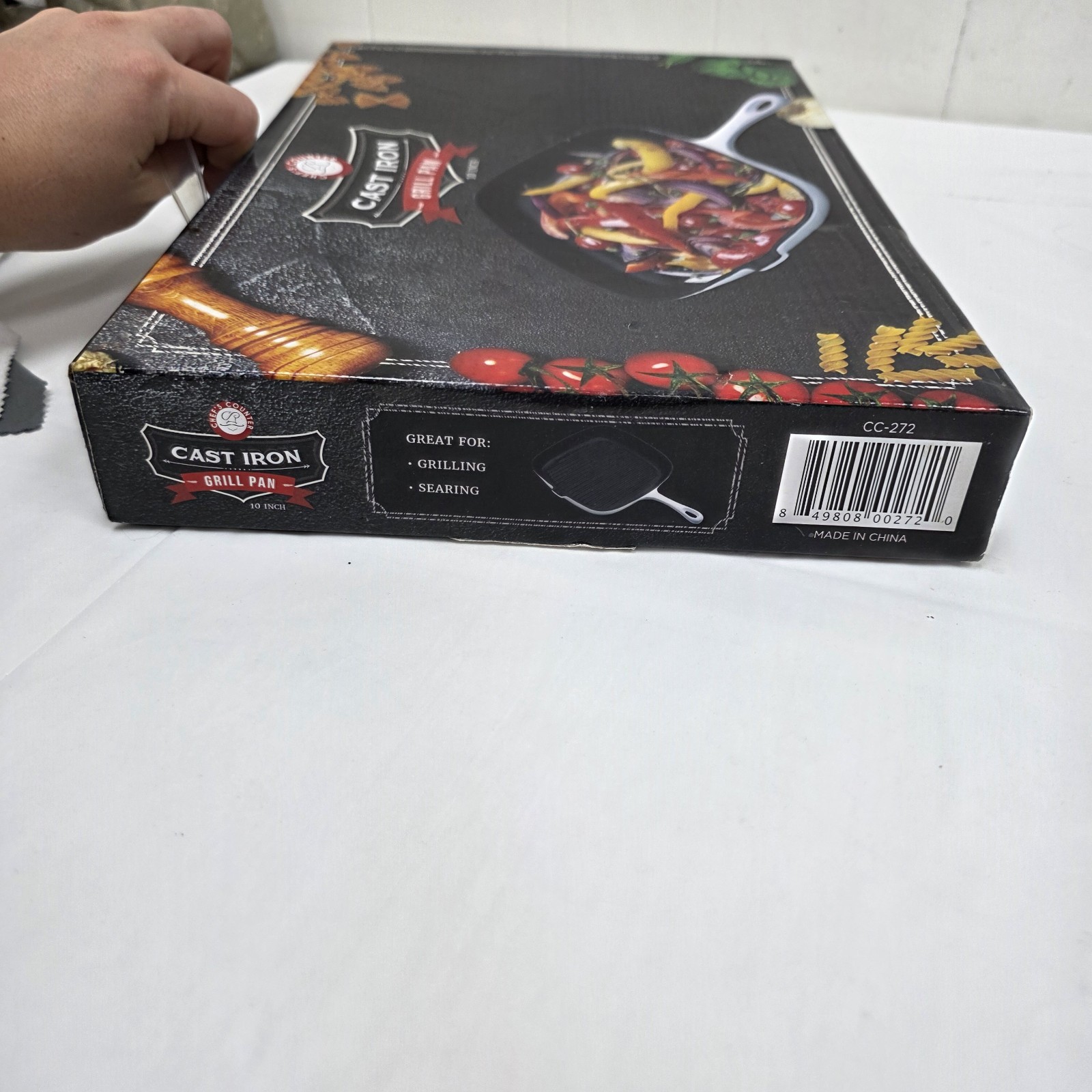 Chef’s Counter Cast Iron 10″ Grill Pan Brand New White Black