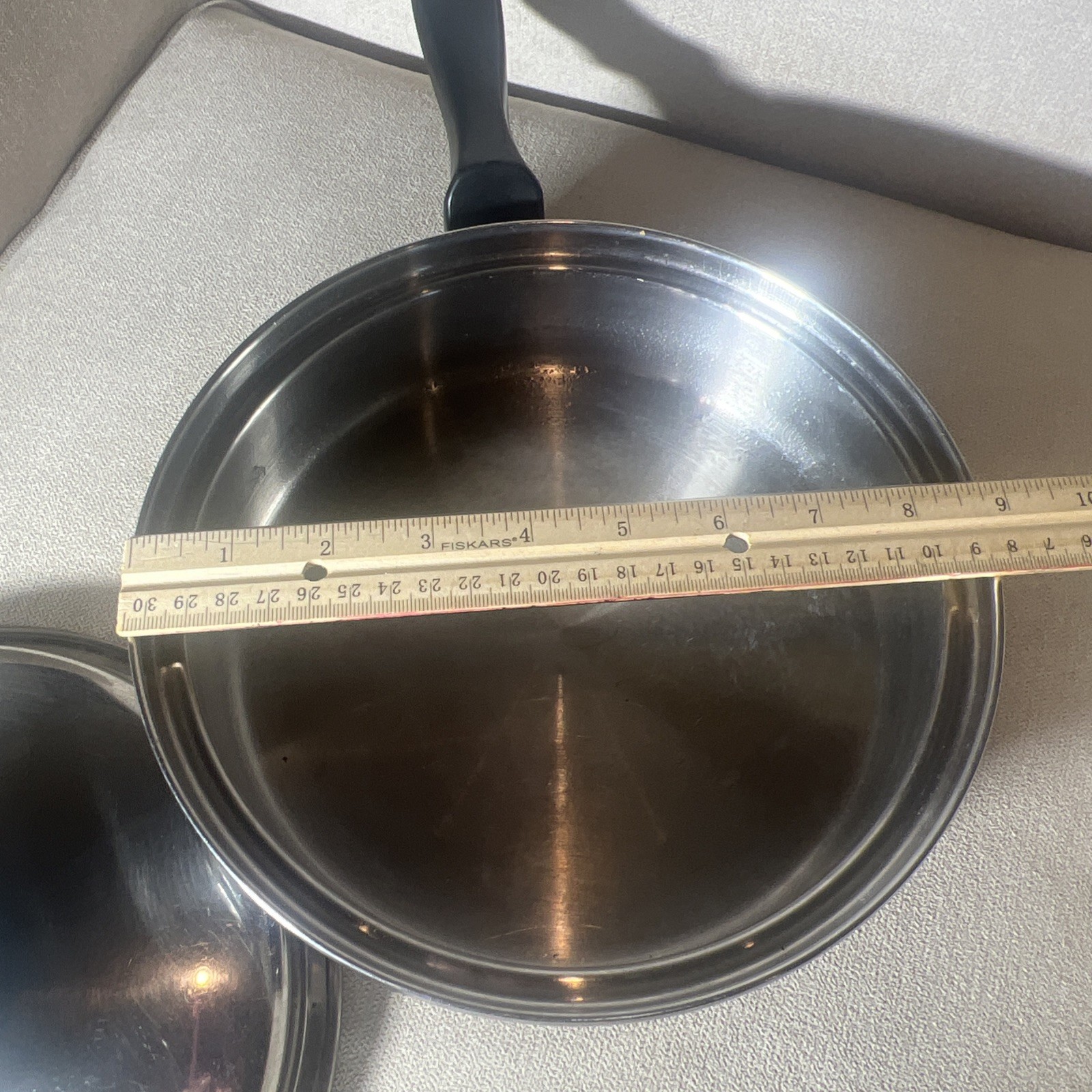 Vintage Chef’s Ware Towncraft 9″ Sauce Pan Frying 2.5 Qt Stainless Steel w/ Lid