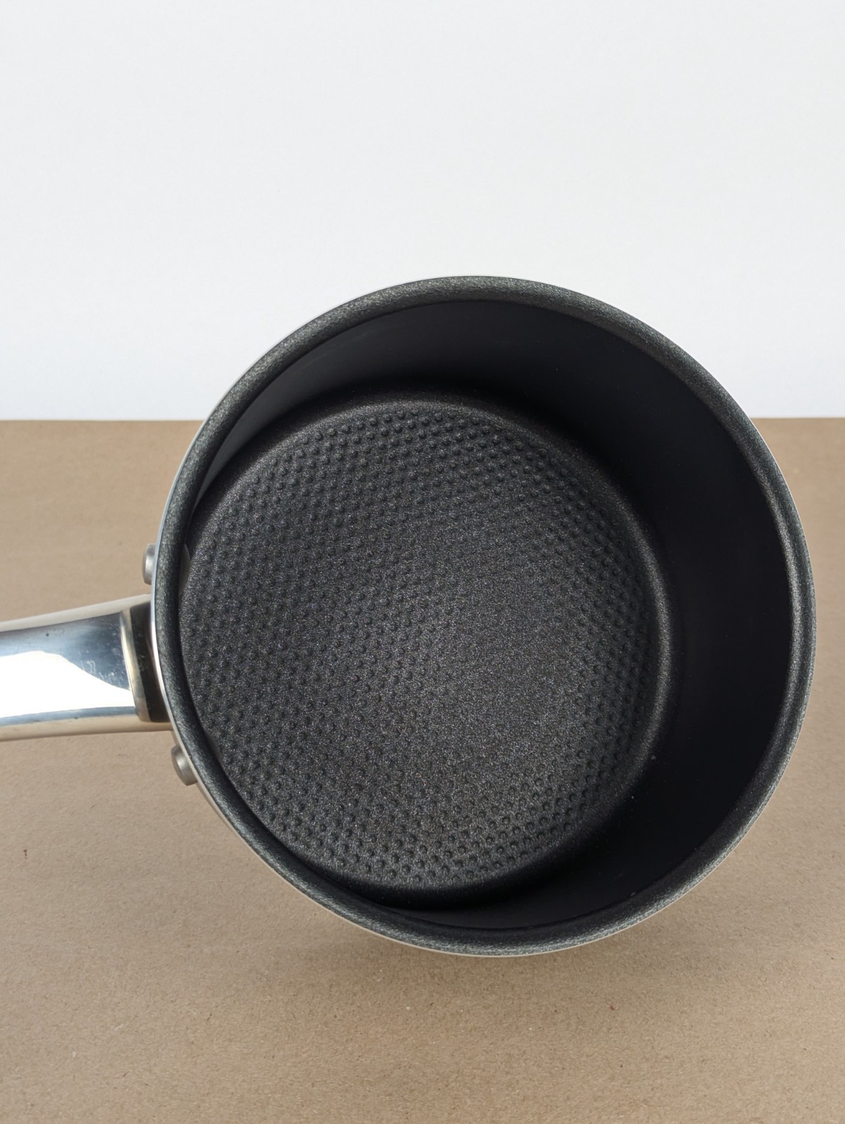 NEW Farberware AluminArt 2000 Advanced Non-Stick 2 Qt Sauce Pan Cookware Pot
