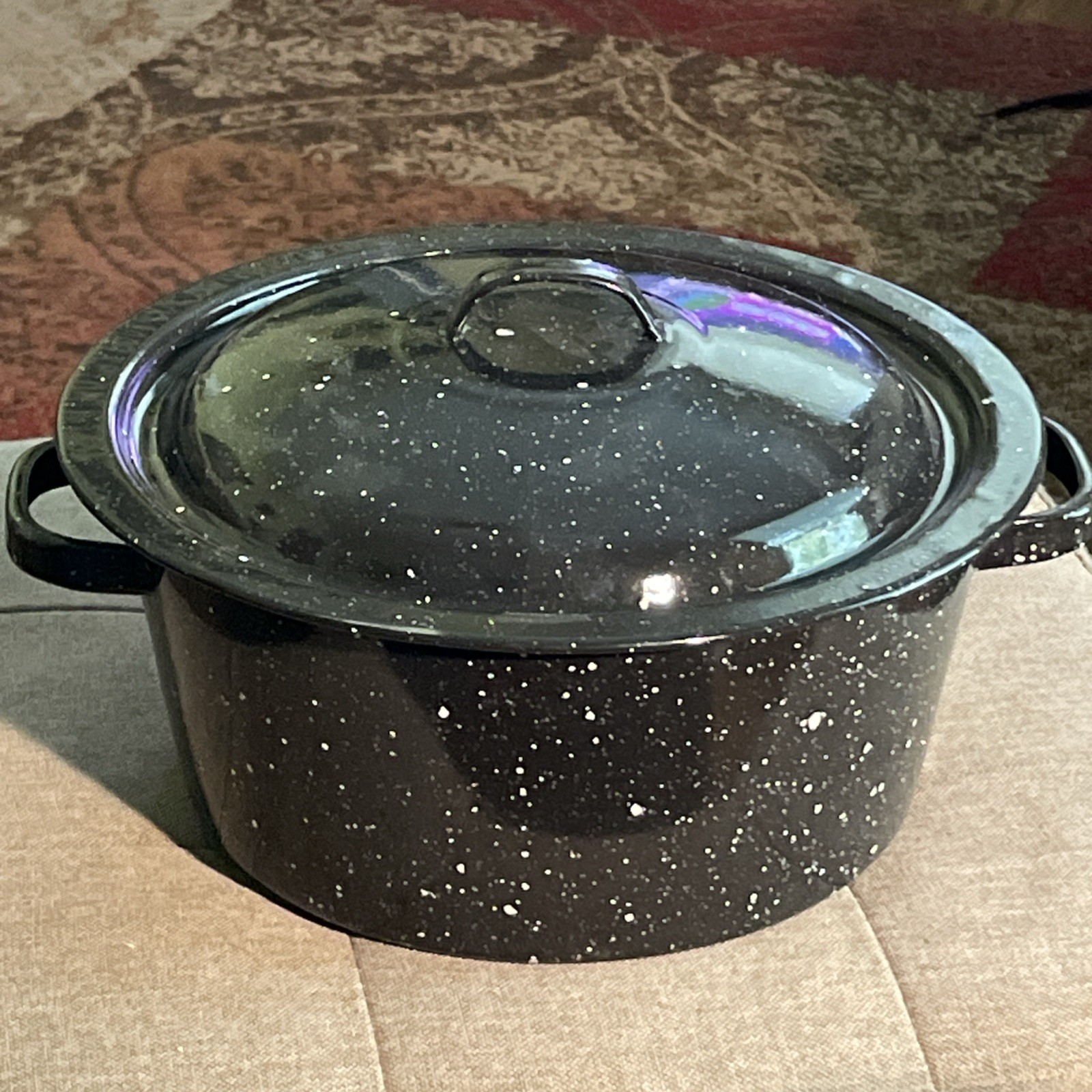 Granite Ware 4-Quart Bean Pot – Porcelain Enamel on Steel (Speckled Black) 9”
