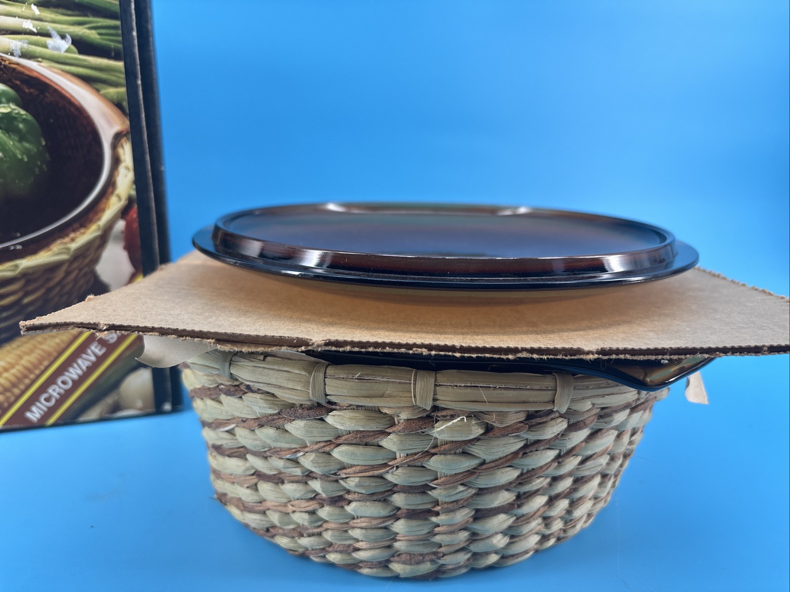 Vtg Anchor Hocking Basket Buffet Harvest Amber 1.5qt Casserole New in Box M400