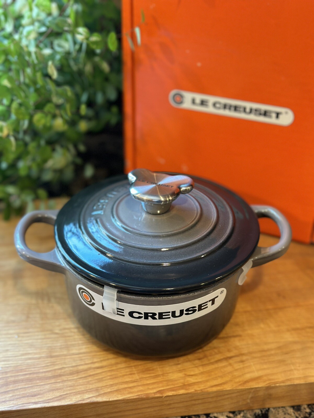 Le Creuset Round Dutch Oven Bear Knob Flint Oyster Gray 1 Qt 5.5 inches