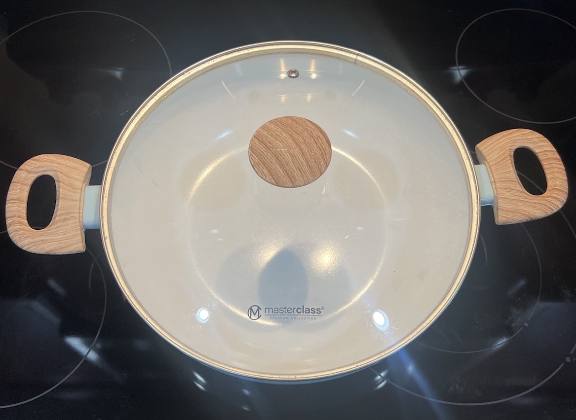 Masterclass Premium Cookware Collection 11.5″ Low Casserole Pan Pot W/ Lid 4 qt