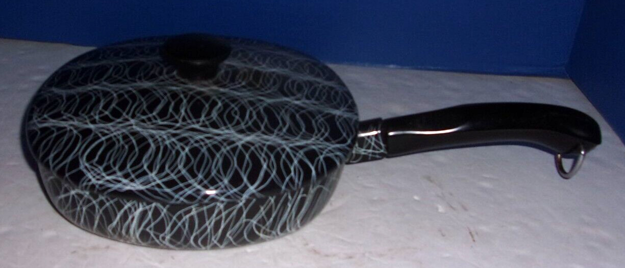 Pre Owned MCM Serendipity Enamelweare Black Drizzle Skillet & Lid