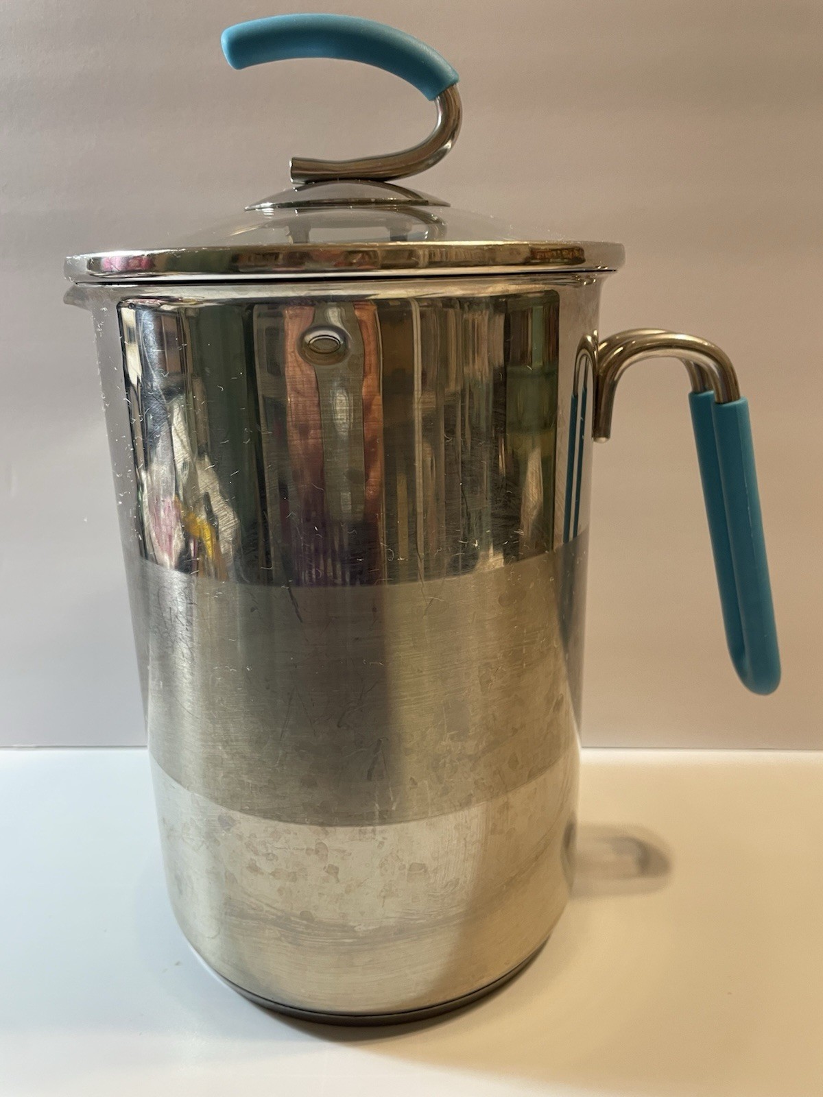 Kuhn Rikon 11 Cup Pot With Basket Straining Lid & Pour Spout 18/10 Asparagus