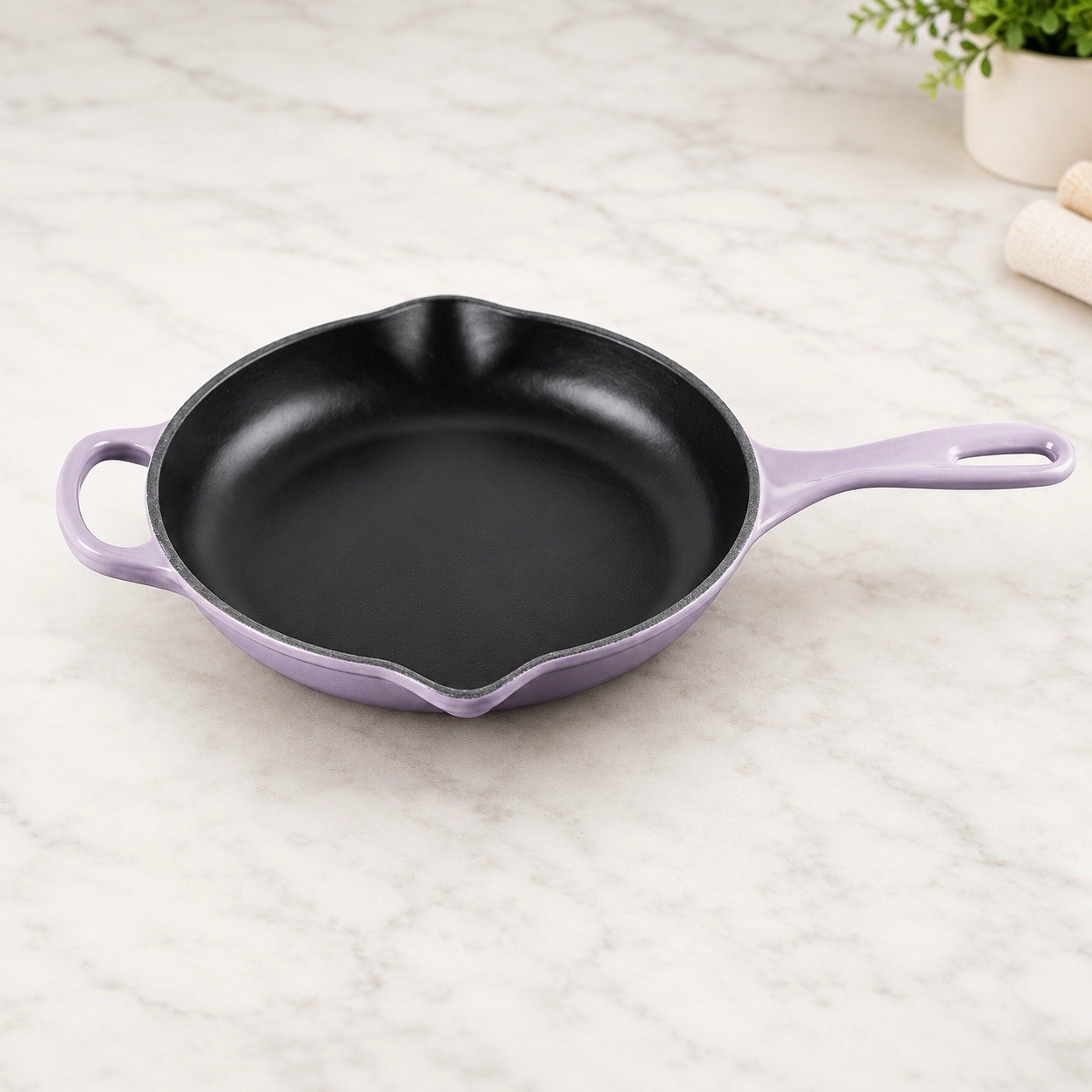 Le Creuset Signature Cast Iron 9” Inch Skillet Fry Pan Provence Bluebell NEW