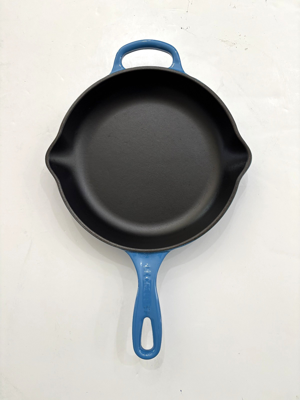 Le Creuset Blue Cast Iron Skillet 9 in / 23 cm France Excellent Condition
