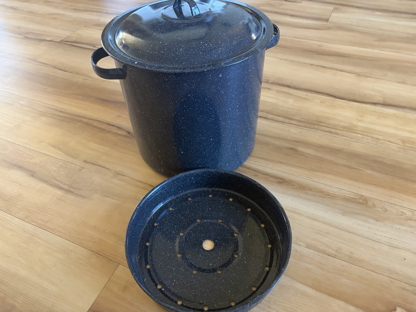 15.5 Quart Stock Pot /Lid & Insert Enameled Steel Steamer / Dishwasher Safe New