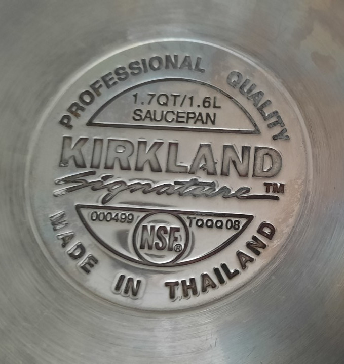 Kirkland Signature Professional NSF Stainless Copper Core 1.7 Qt Saucepan & Lid