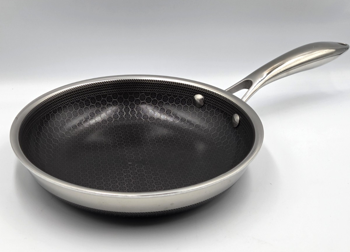HexClad 8″ FRYING PAN with LID 8-Inch 8 Hybrid Non-Stick – Used Good Condition