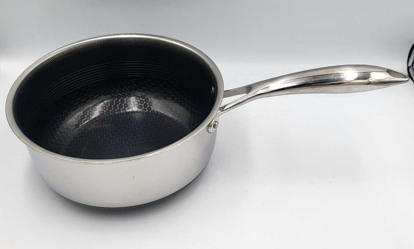 Hexclad Hybrid Non Stick Pot Stainless Steel Saucepan 3-Quart – With Lid