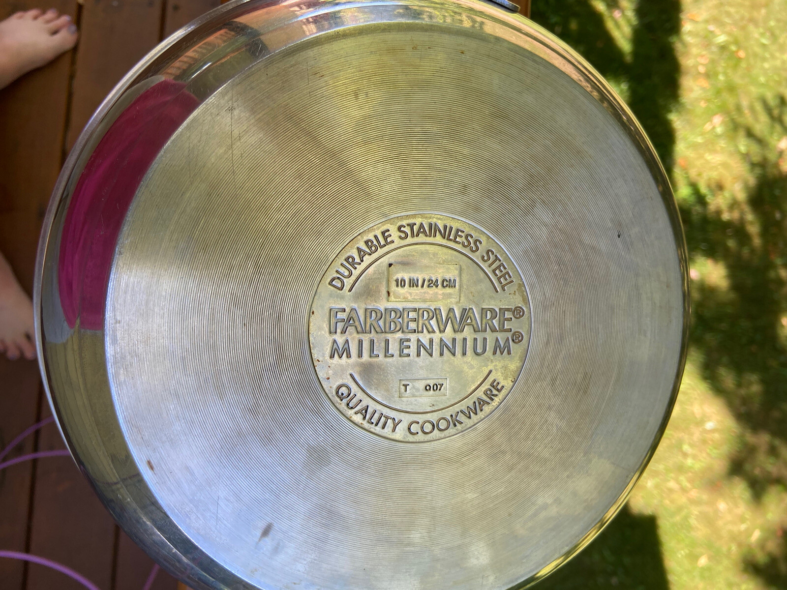 Faberware Durable Stainless Steel Millennium 10″ Fry Pan Grip Handle