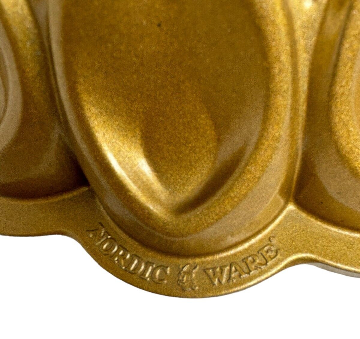 Nordic Ware Crown Bundt Pan 10 Cups Gold and Silver Color