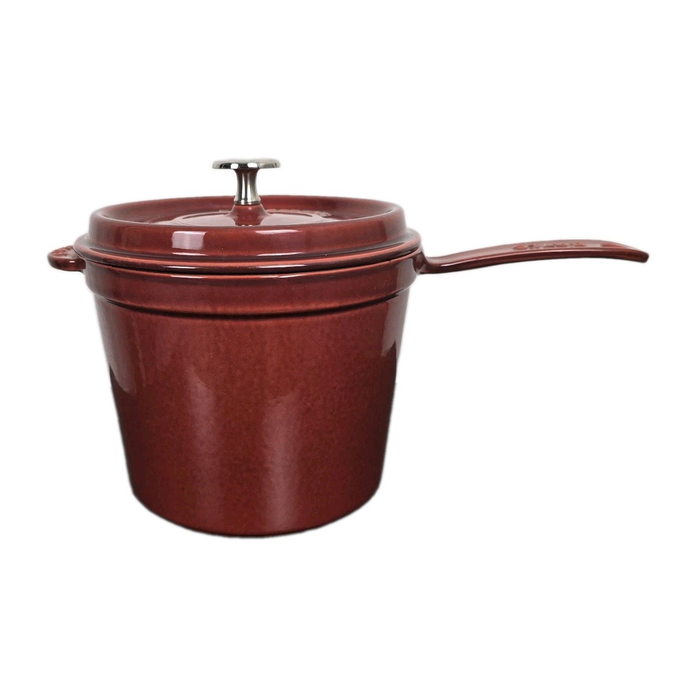 Staub France 18 cm, 3 Qt Rouge Red Enameled Cast Iron Saucepan Integrated Handle