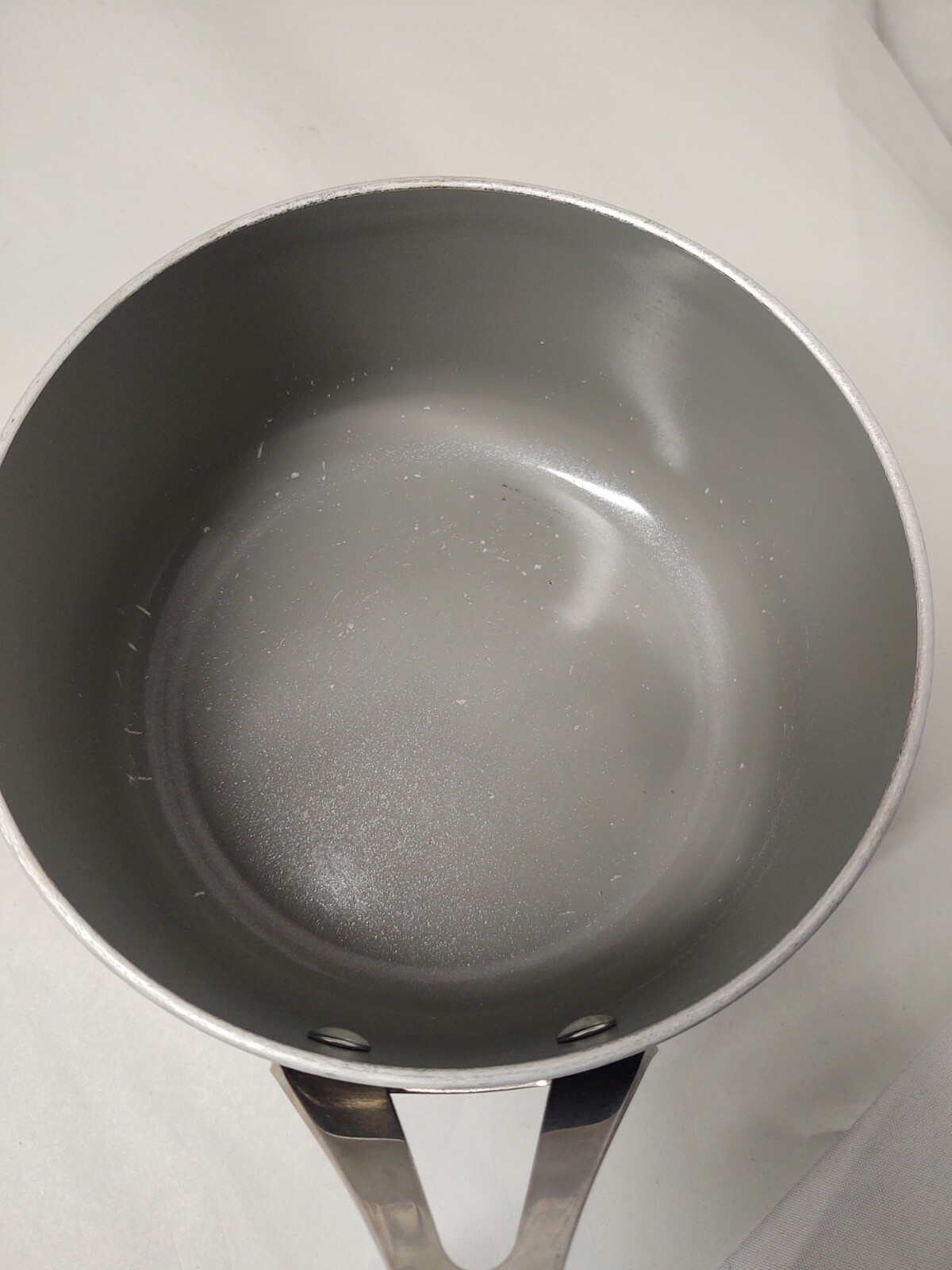 Food Network 2.5 qt. 2.3 L Covered Skillet 7.5 inches Bronze Cooking Suace pot.