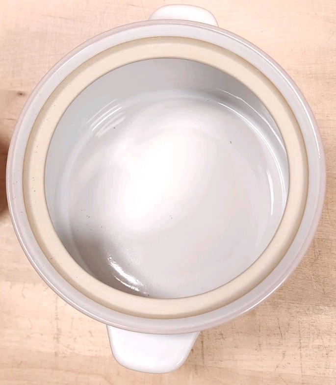 Noritake Woodstock Stoneware 8354 Bean Pot 8 X 6 Inch