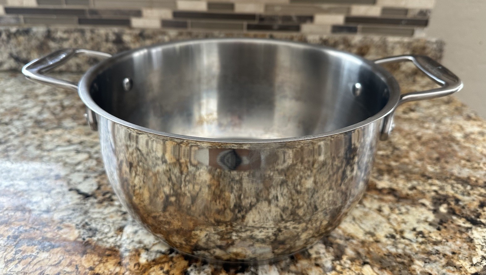 All-Clad Stainless Steel Induction Campatible 5.0QT/4.73L A4 659-6338