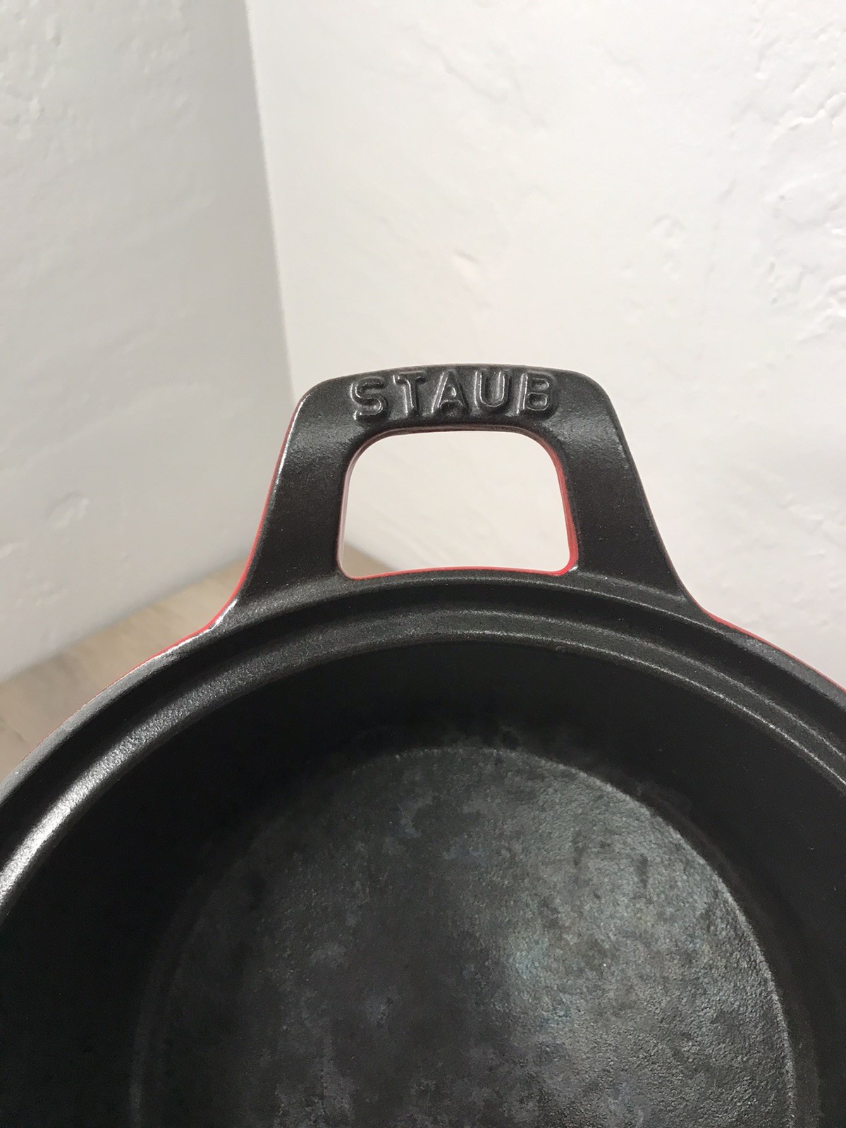 STAUB Cast Iron 2.5 qt Braiser with Glass Lid Dutch Oven Cherry Red 9”