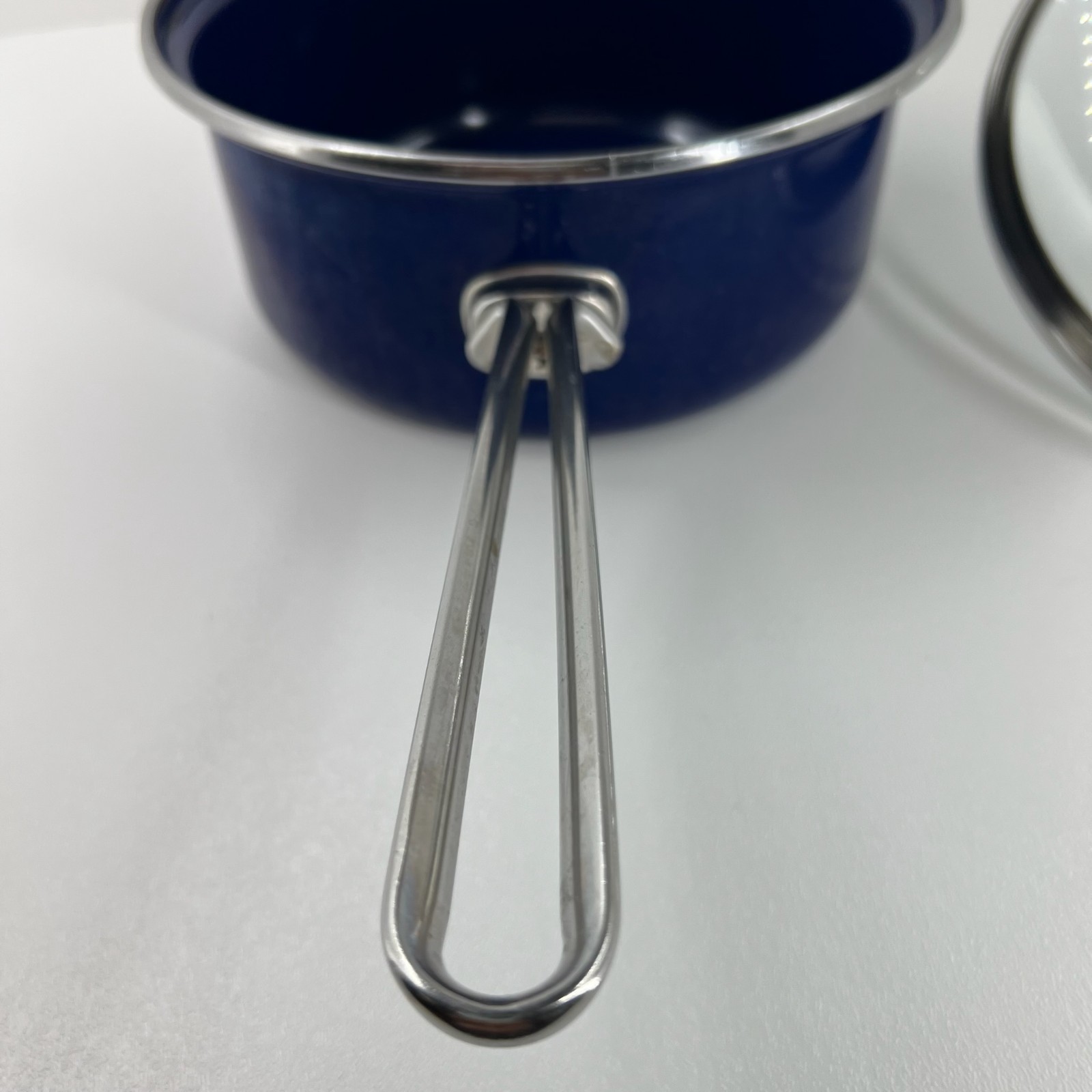 Chantal Enamel on Steel Saucepan Glass Lid Induction Cookware 8.5″ Cobalt Blue