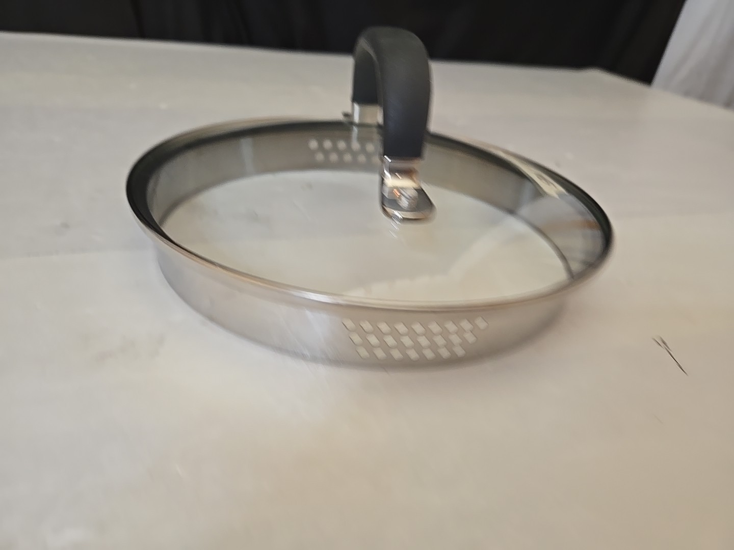 8 1/4″ (Outer Rim) Lid Pan/Skillet Top Glass Side Strainer Gray Handle SN 111