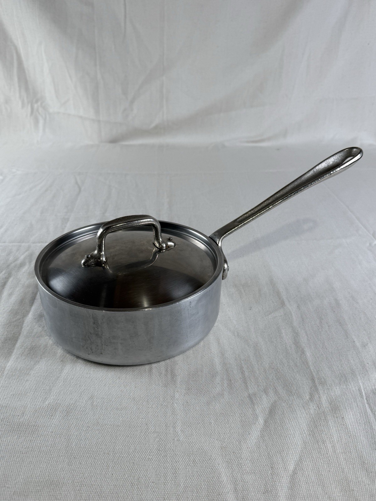 All Clad Master Chef 202 1/2 Saucepan with Lid 2.5 QT