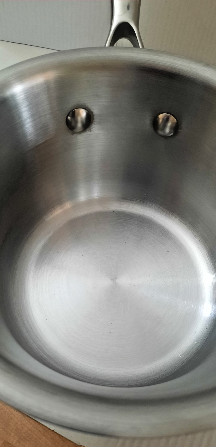 Kirkland Signature Professional NSF Stainless Copper Core 1.7 Qt Saucepan & Lid