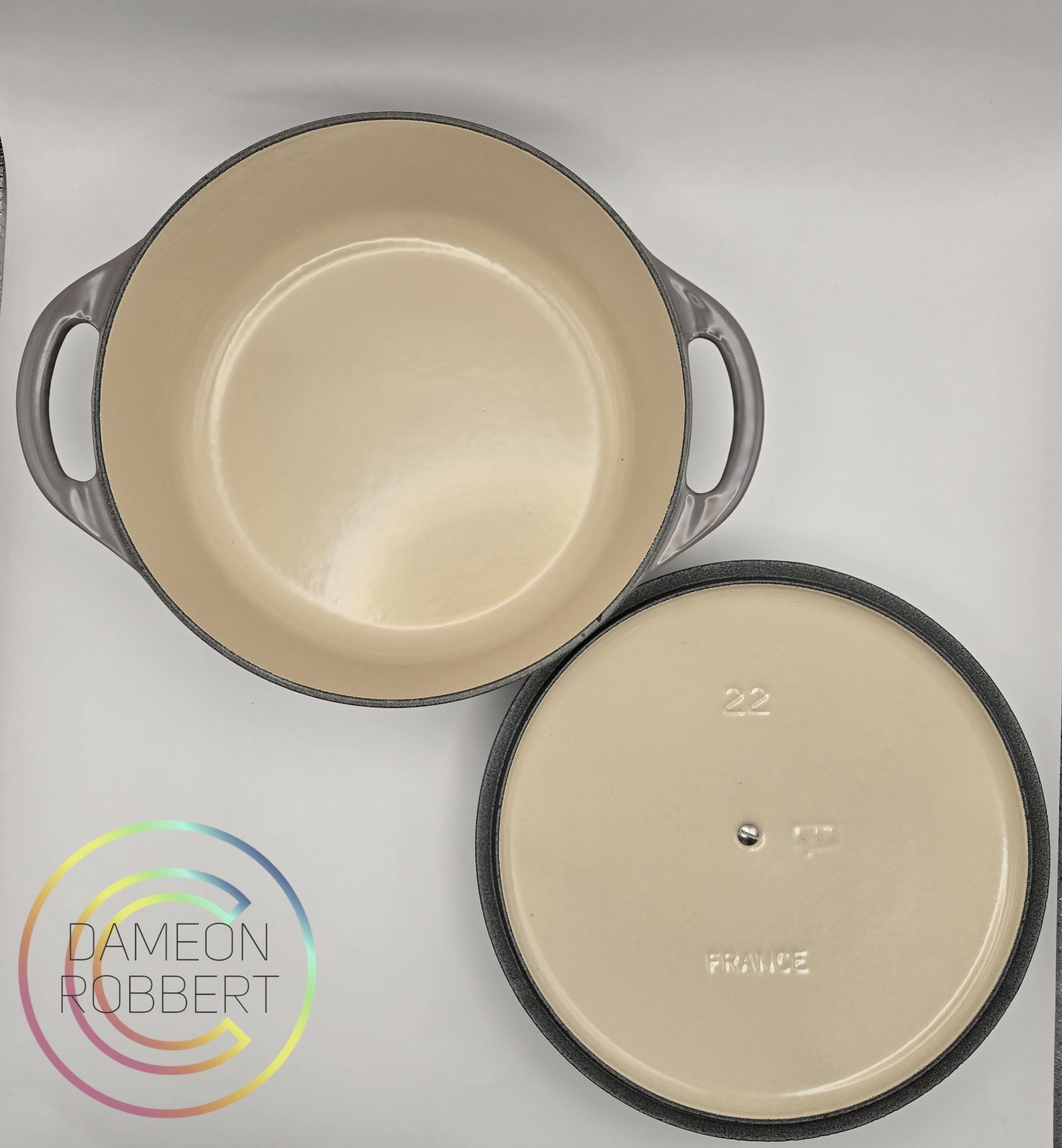 Le Creuset #22 2.75Qt ECI Round Cocotte Bis🦪Oyster/Flint🩶NIB🎁W/FREE LC GIFT🎁