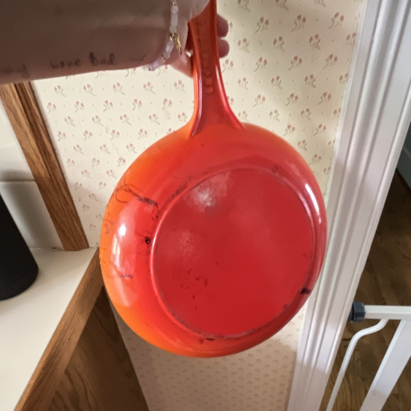 Le Creuset Signature Orange Enameled Cast Iron 10in Frying Pan Long Handle