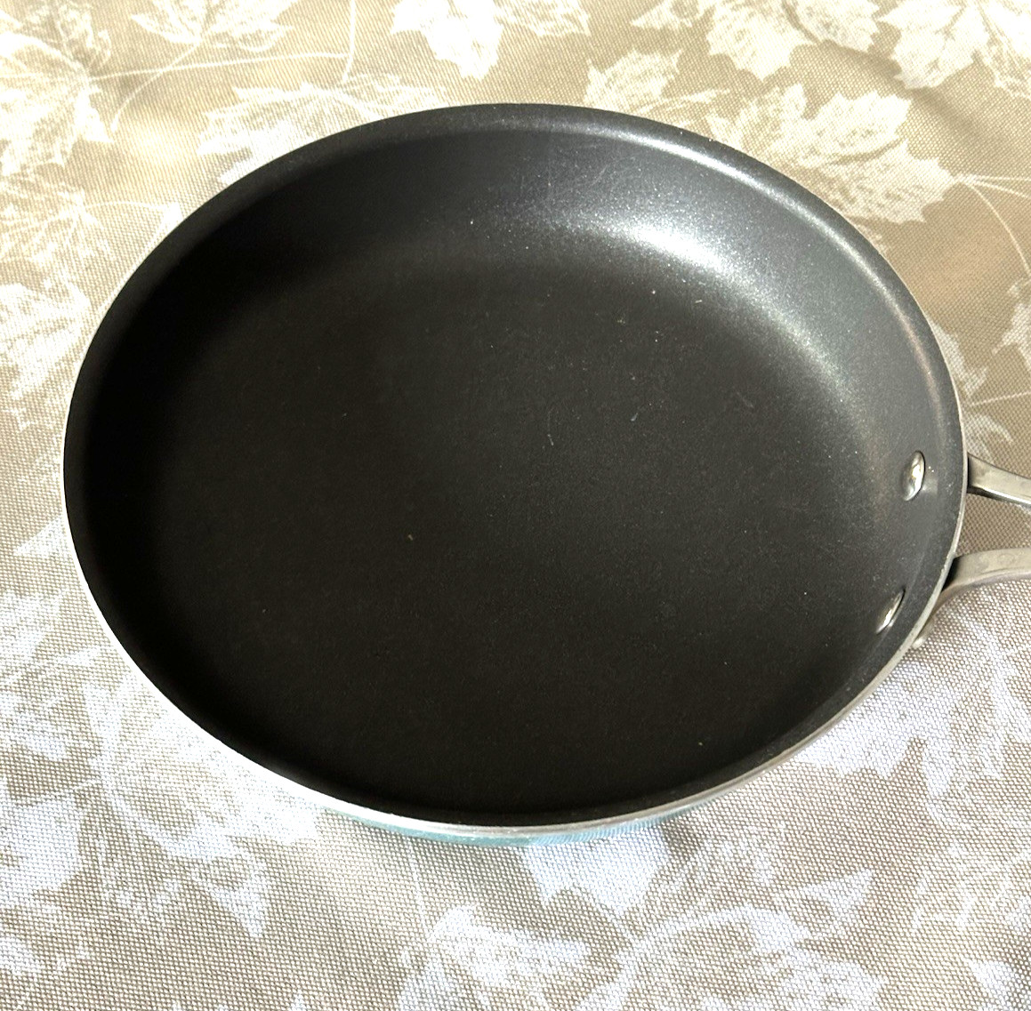 Pioneer Woman Frontier Teal Speckle 8.5+/-Nonstick Frying Pan Skillet 3428TBT